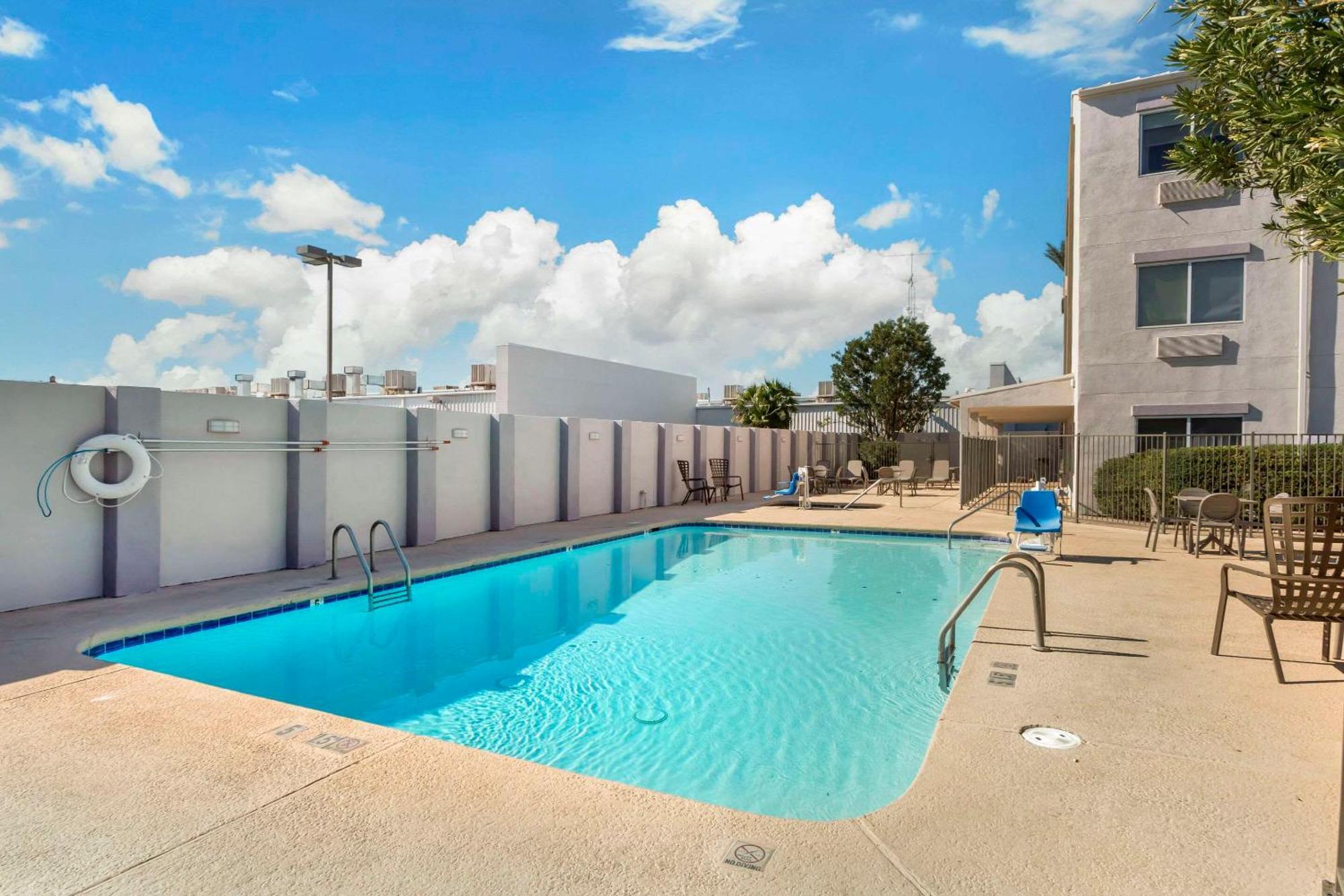 Comfort Suites At Tucson Mall Exterior foto